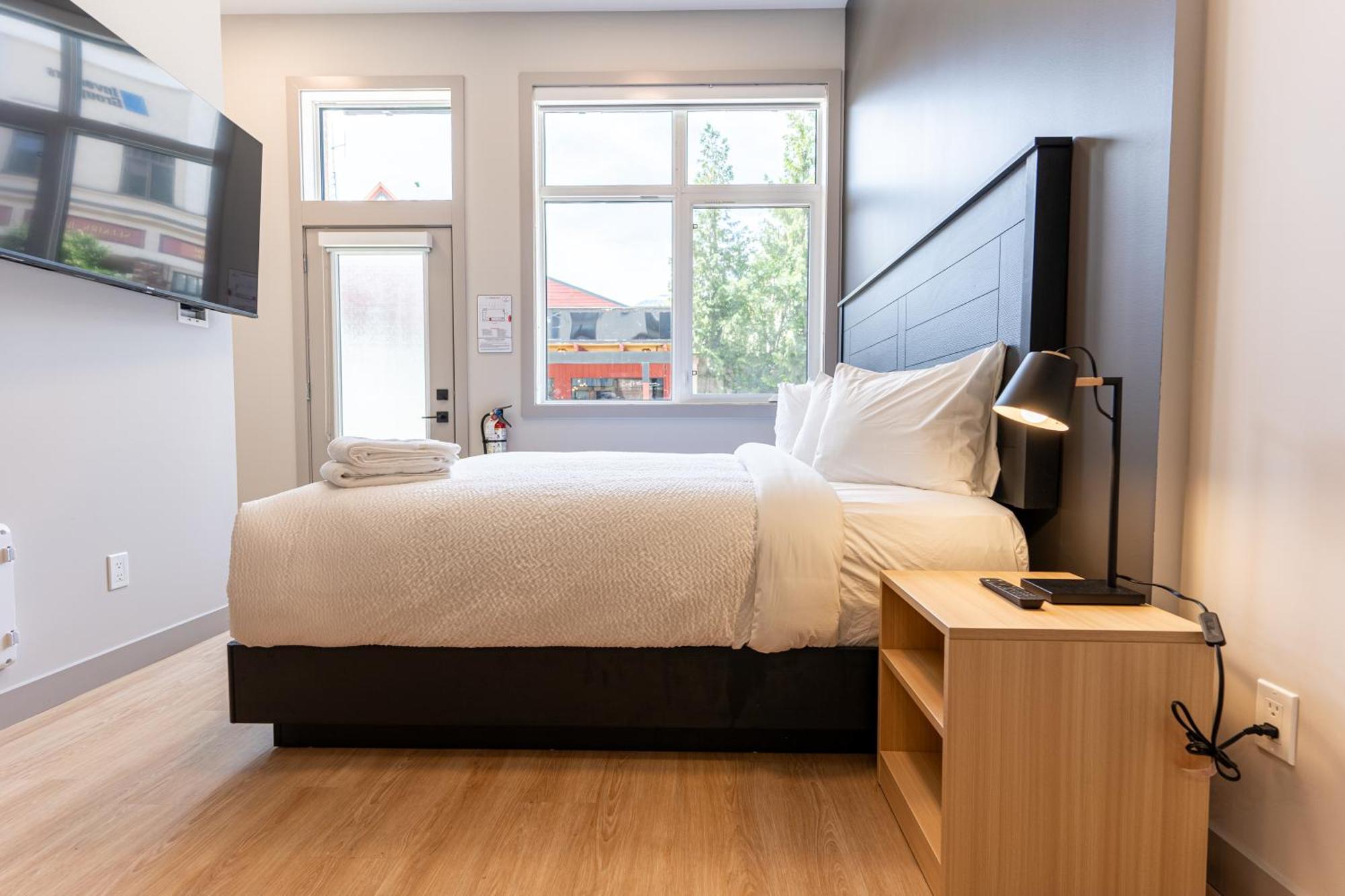 Basecamp Suites Revelstoke Exteriér fotografie