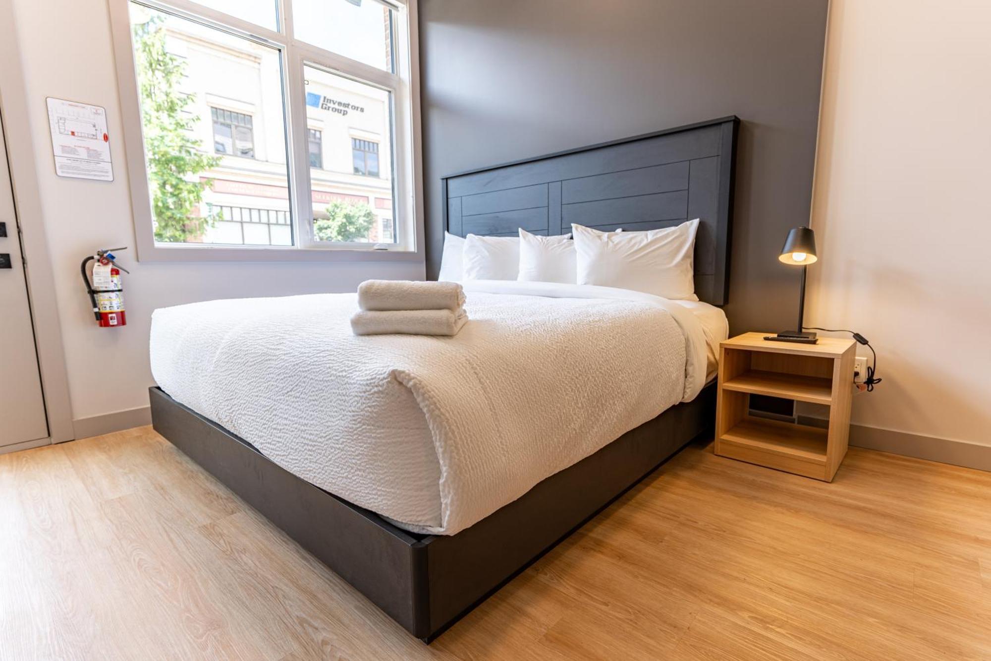 Basecamp Suites Revelstoke Pokoj fotografie