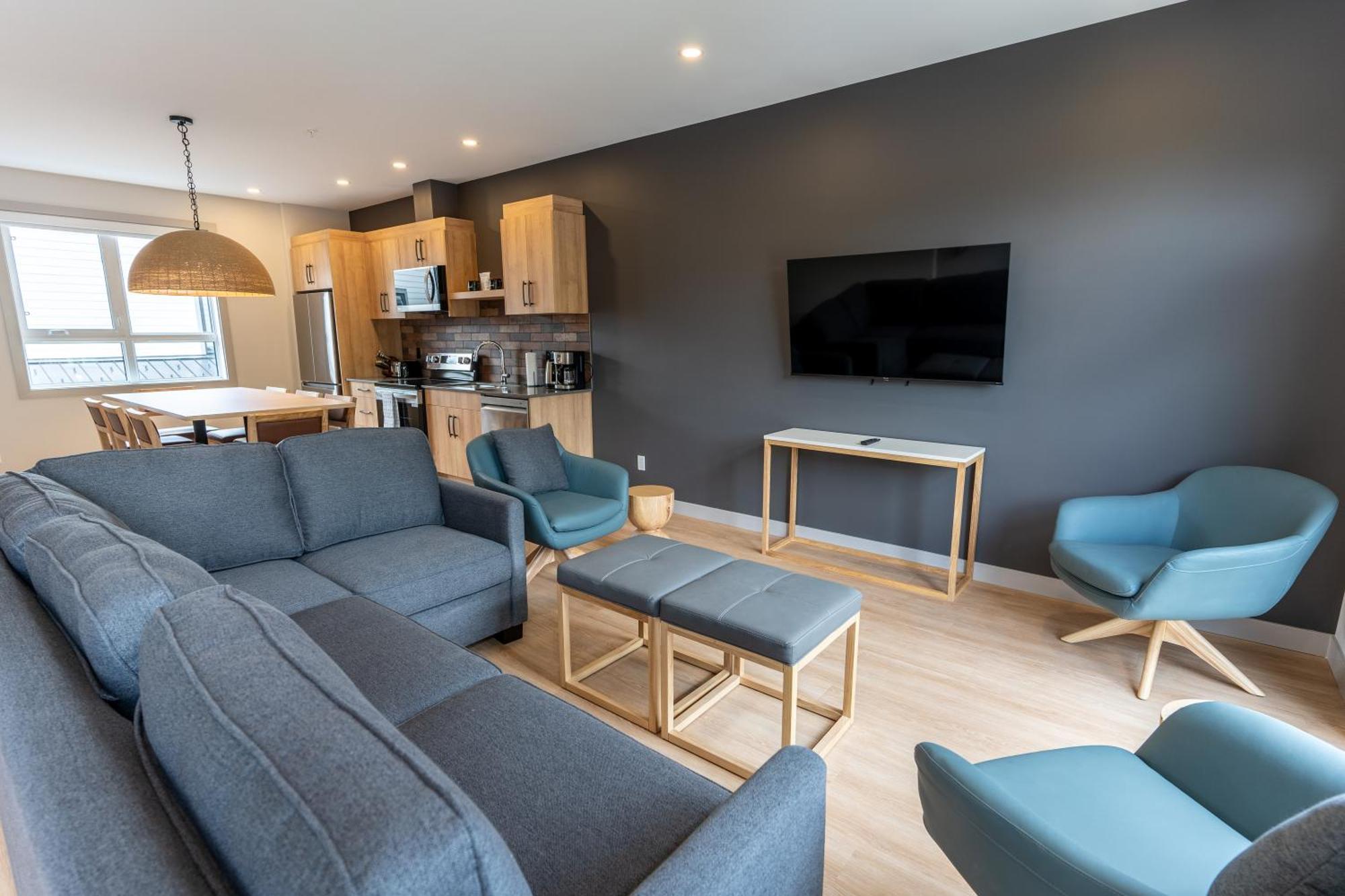Basecamp Suites Revelstoke Exteriér fotografie