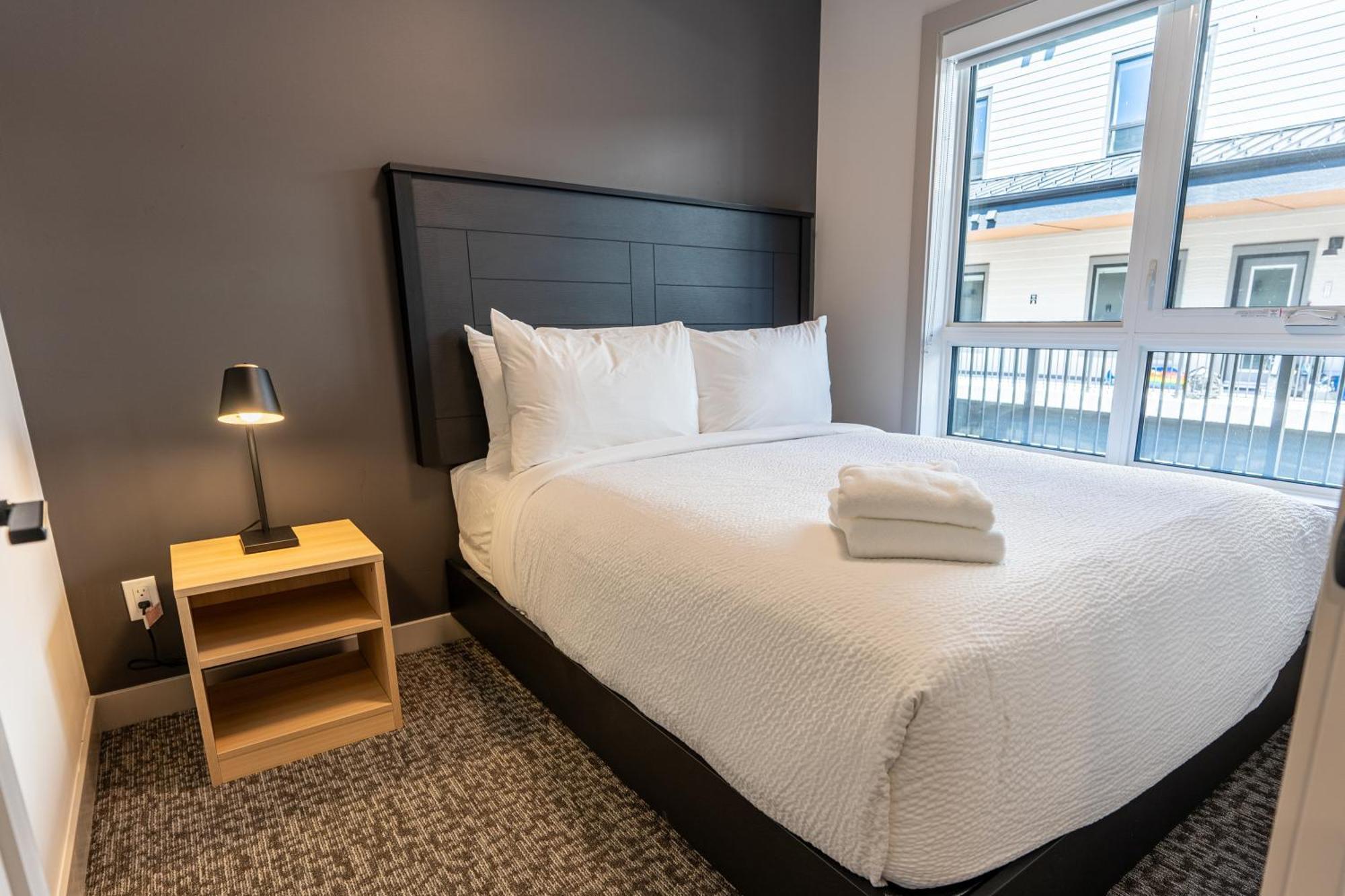 Basecamp Suites Revelstoke Pokoj fotografie