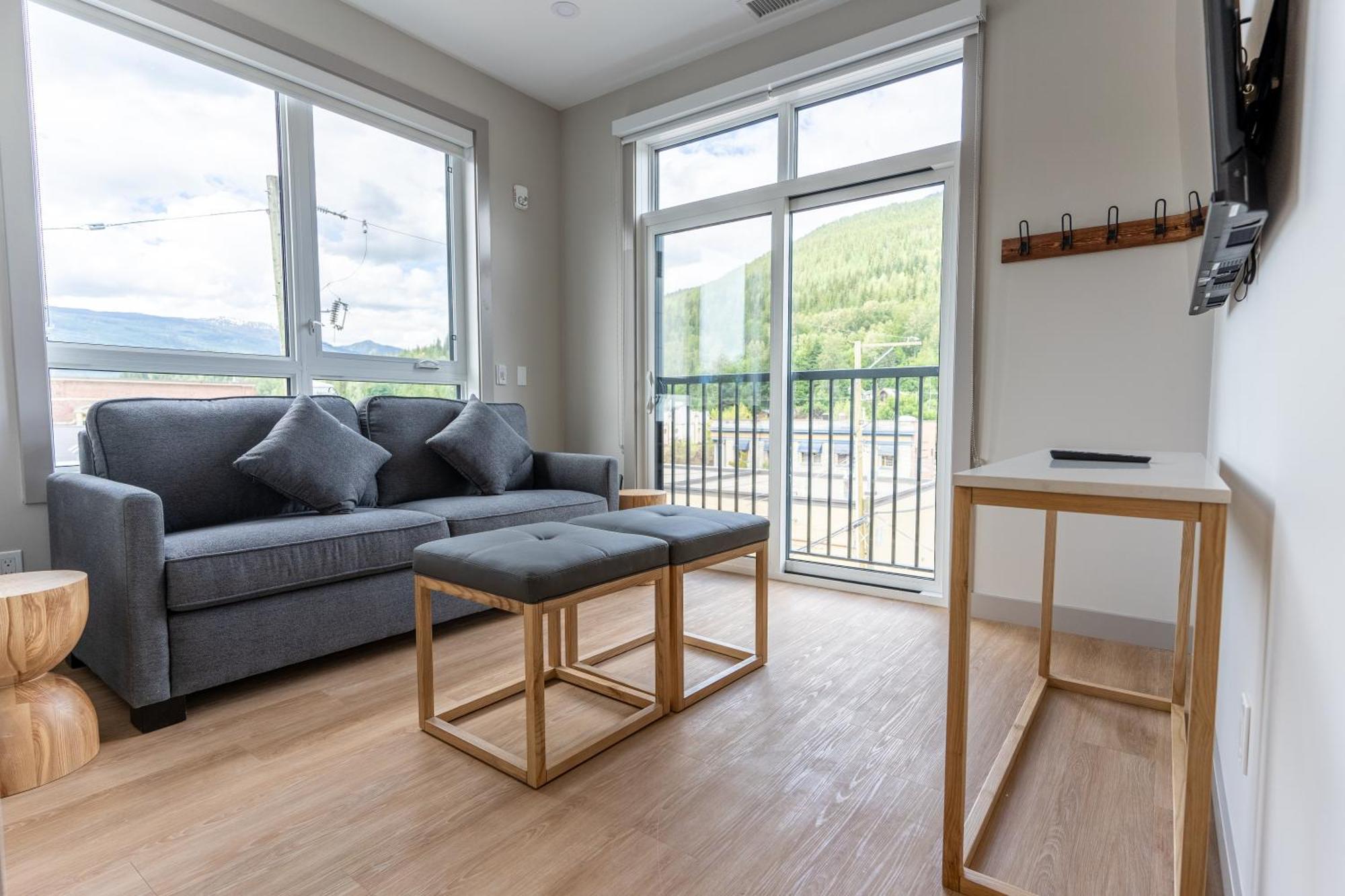 Basecamp Suites Revelstoke Exteriér fotografie