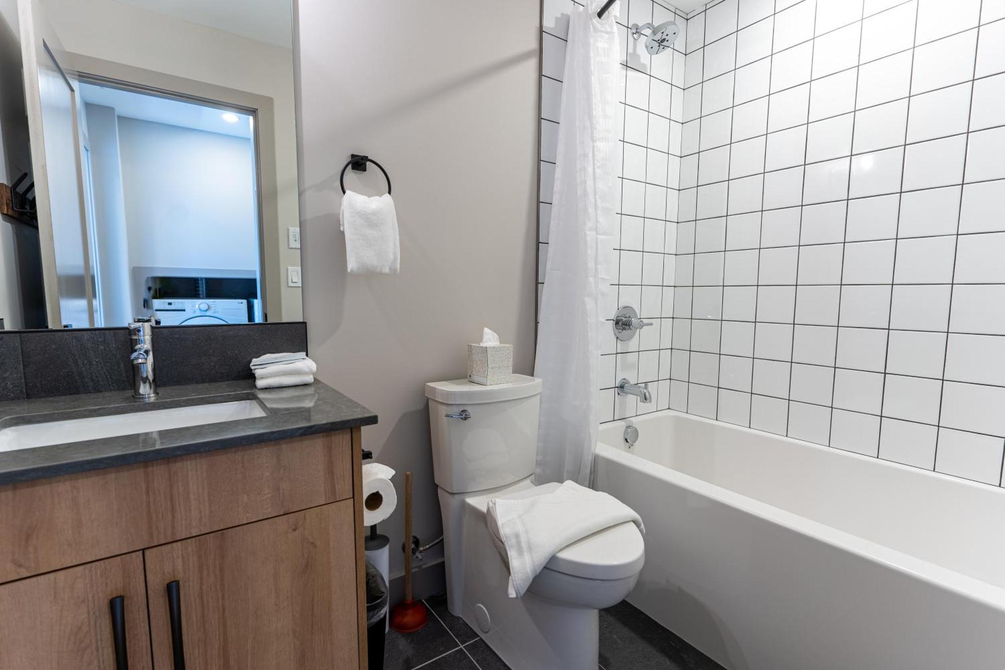 Basecamp Suites Revelstoke Pokoj fotografie